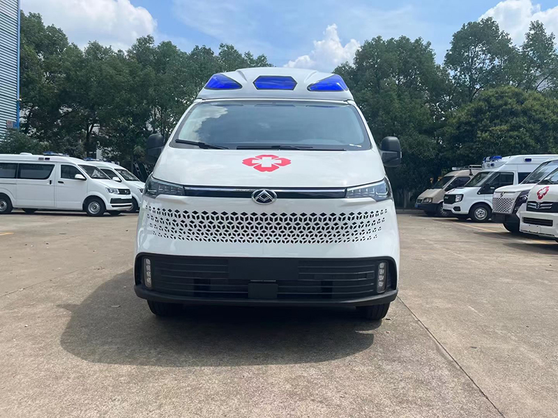 2023款大通V70救護(hù)車